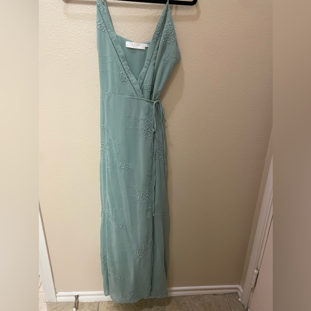 ASTR The Label, wrap maxi dress with floral stitching, size small, blue/green